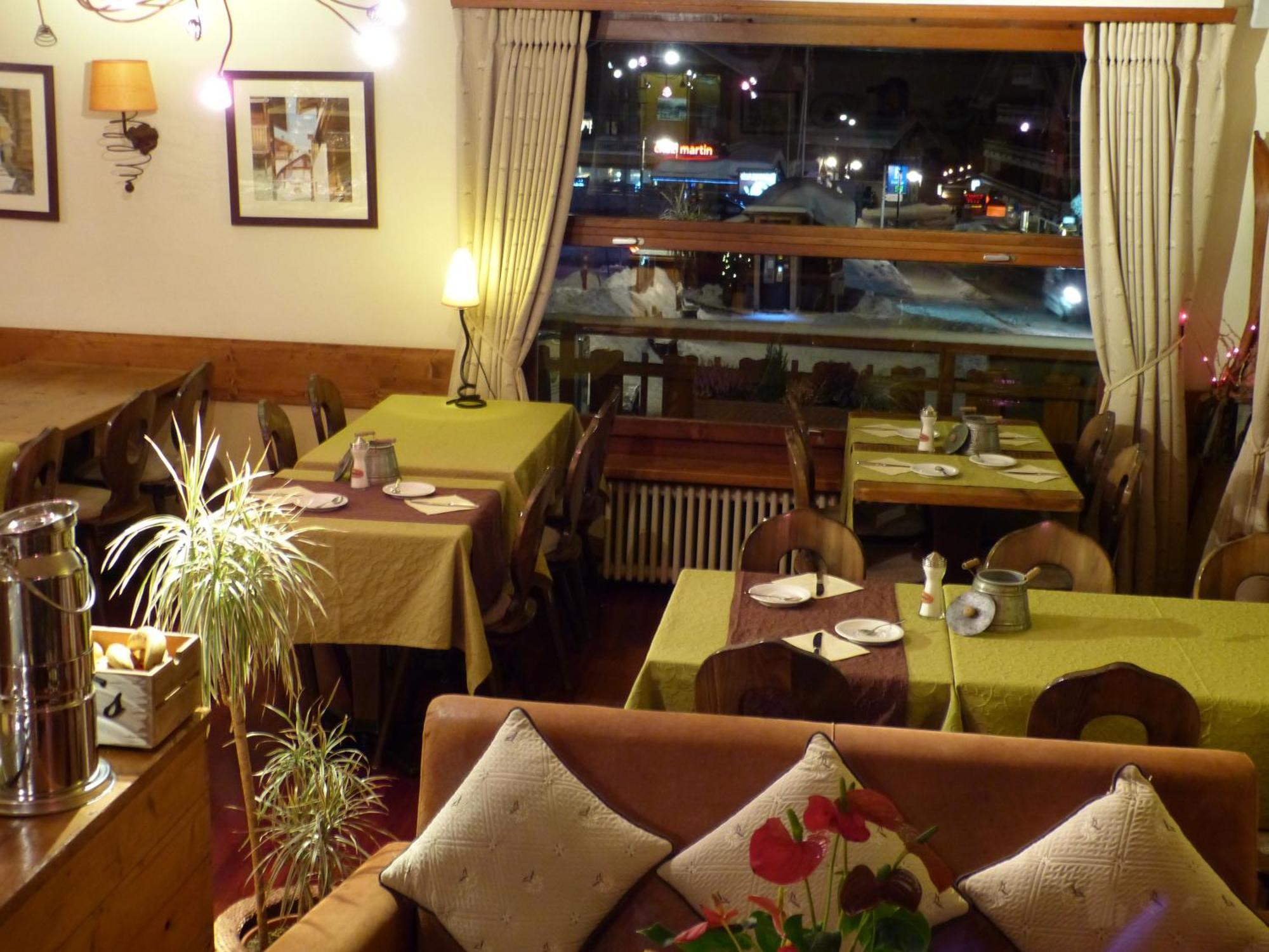 Hotel Ermitage וורבייה מראה חיצוני תמונה