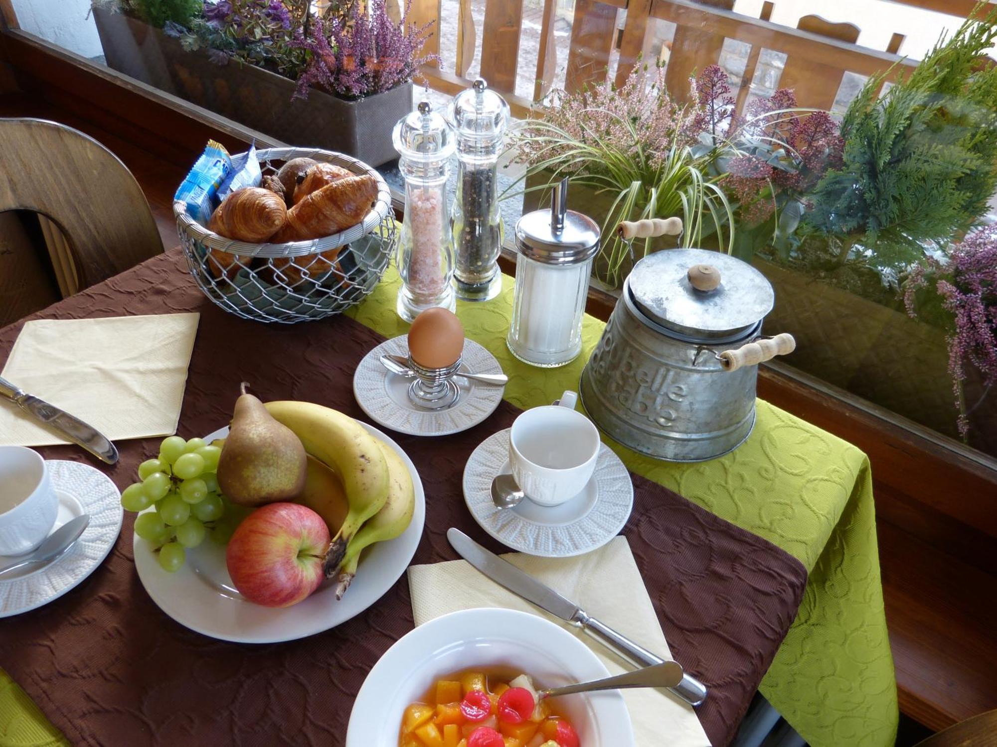 Hotel Ermitage וורבייה מראה חיצוני תמונה